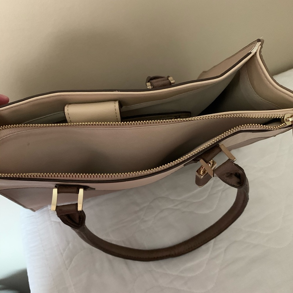 Purse - Picture 4 of 5